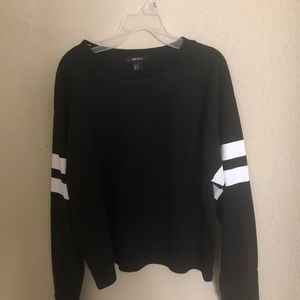 Forever 21 - black long sleeve t-shirt